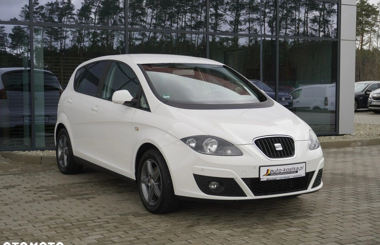 Seat Altea cena 33499 przebieg: 195450, rok produkcji 2015 z Jawor małe 379